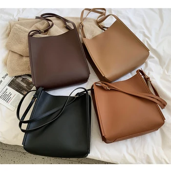 Egyszínű Pu Bőr Női Táskák Nagy Kapacitású Kors Női Táskák Márkás Bevásárló Váll Luxus Táskák